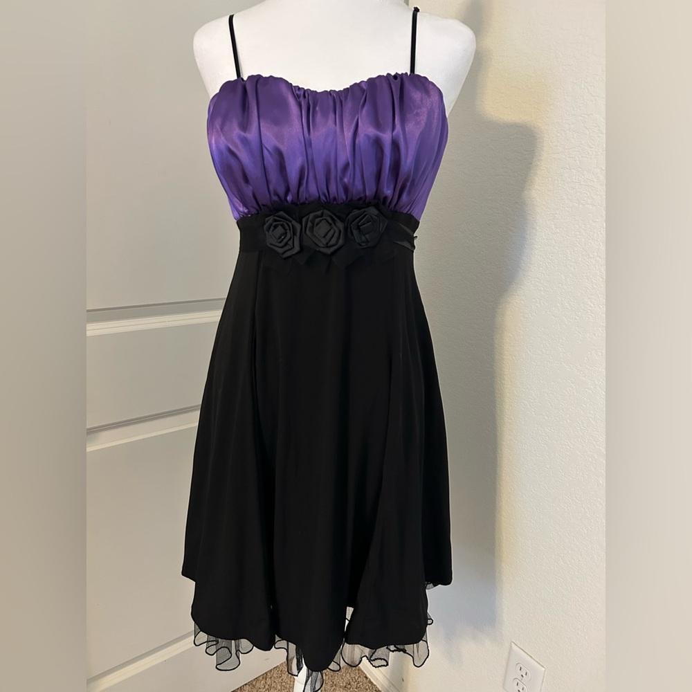Snap NWT Juniors Size 13 Formal Dress (Prom/Wedding/Homecoming)